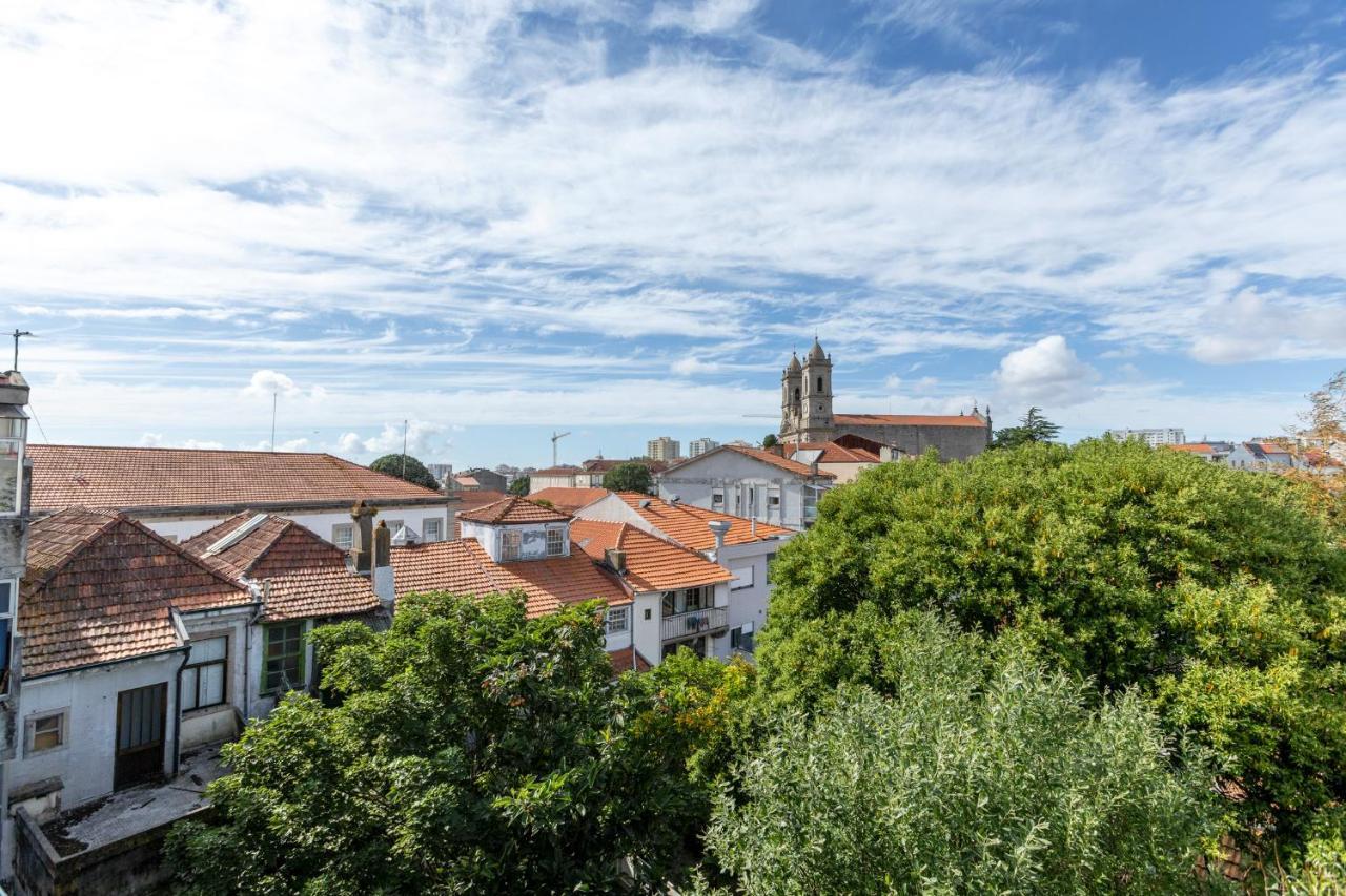 ! Luminous 2Br Top Floor ! Praca Da Republica Porto Eksteriør billede