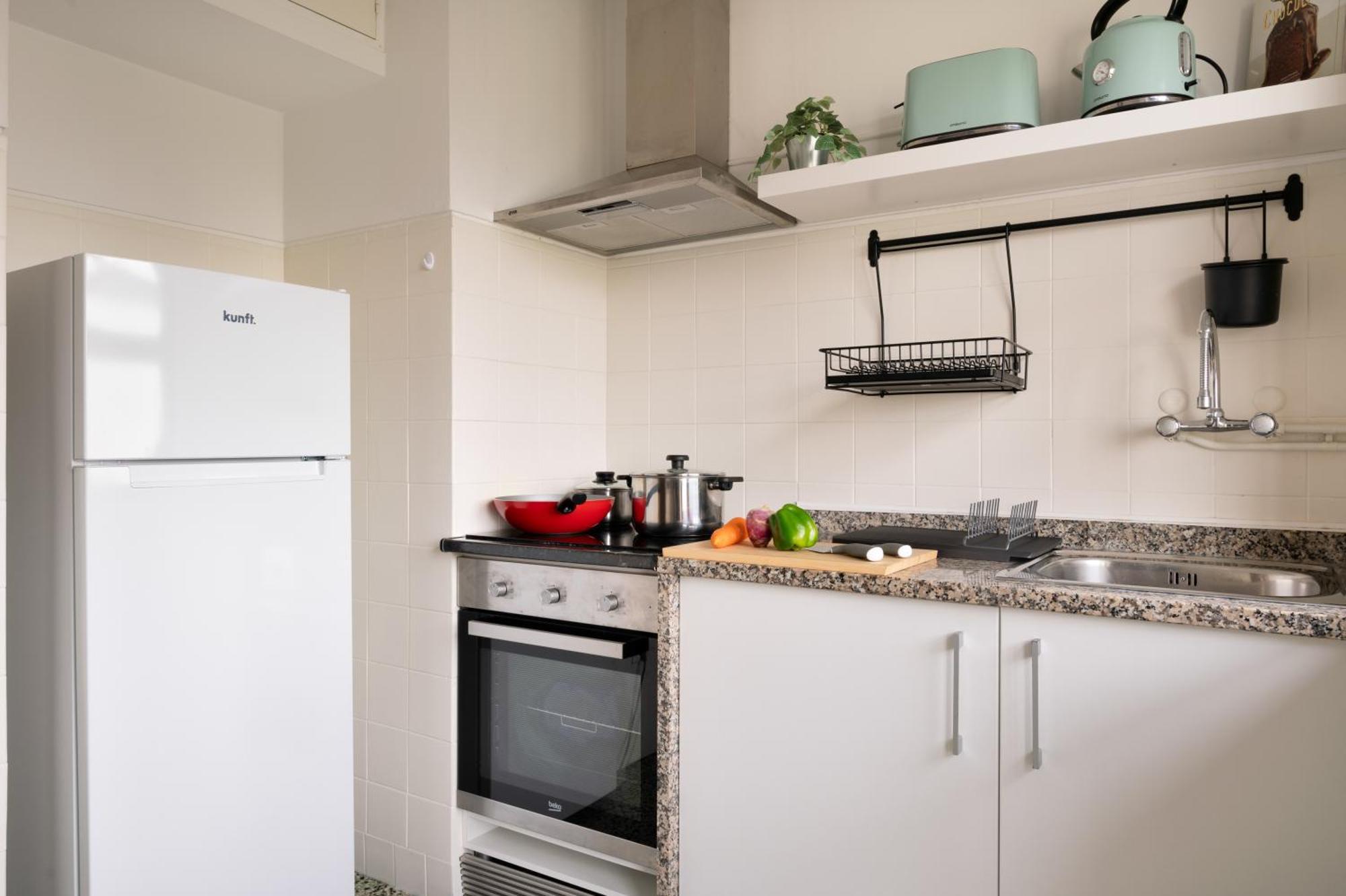 ! Luminous 2Br Top Floor ! Praca Da Republica Porto Eksteriør billede