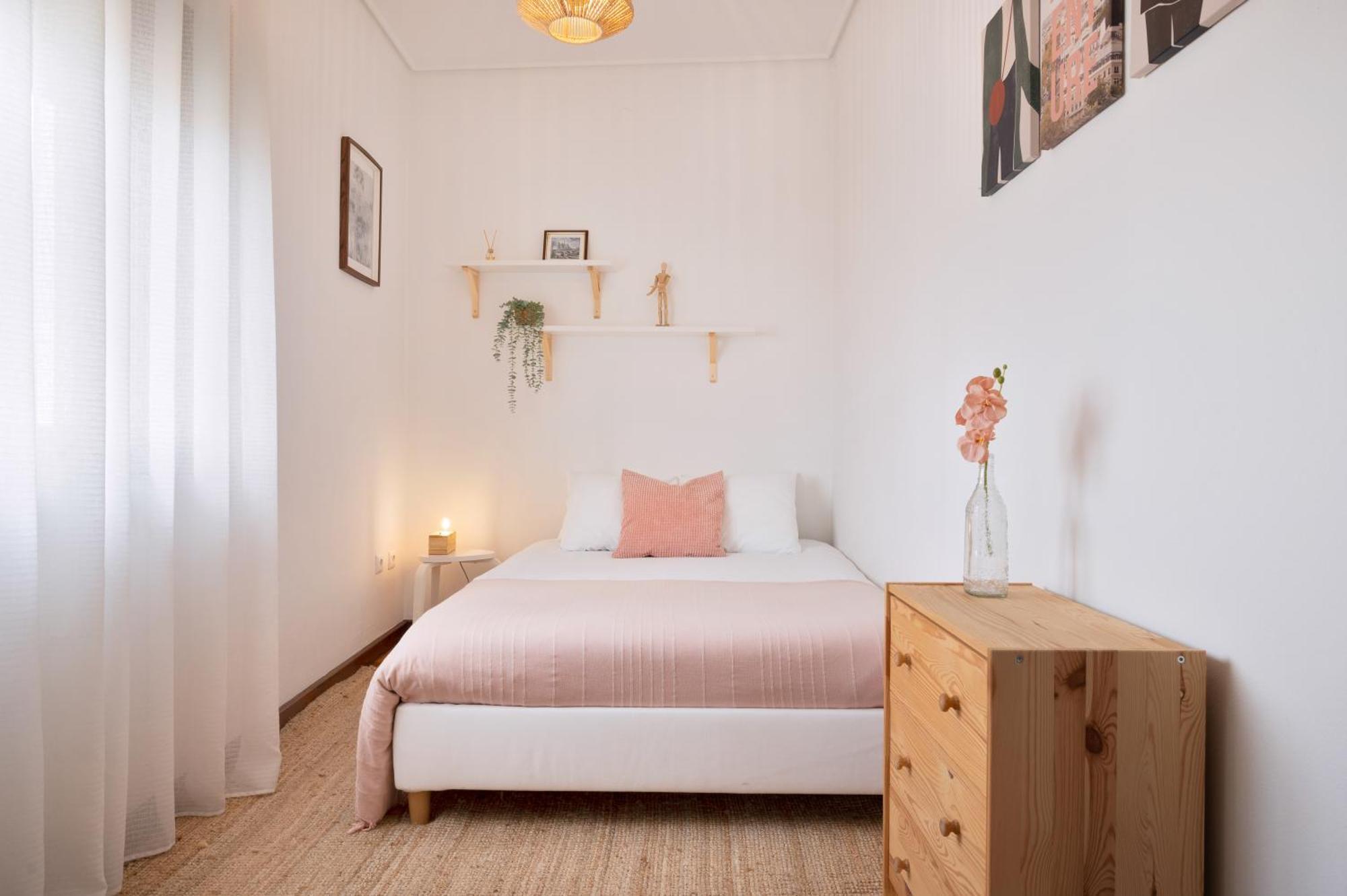 ! Luminous 2Br Top Floor ! Praca Da Republica Porto Eksteriør billede