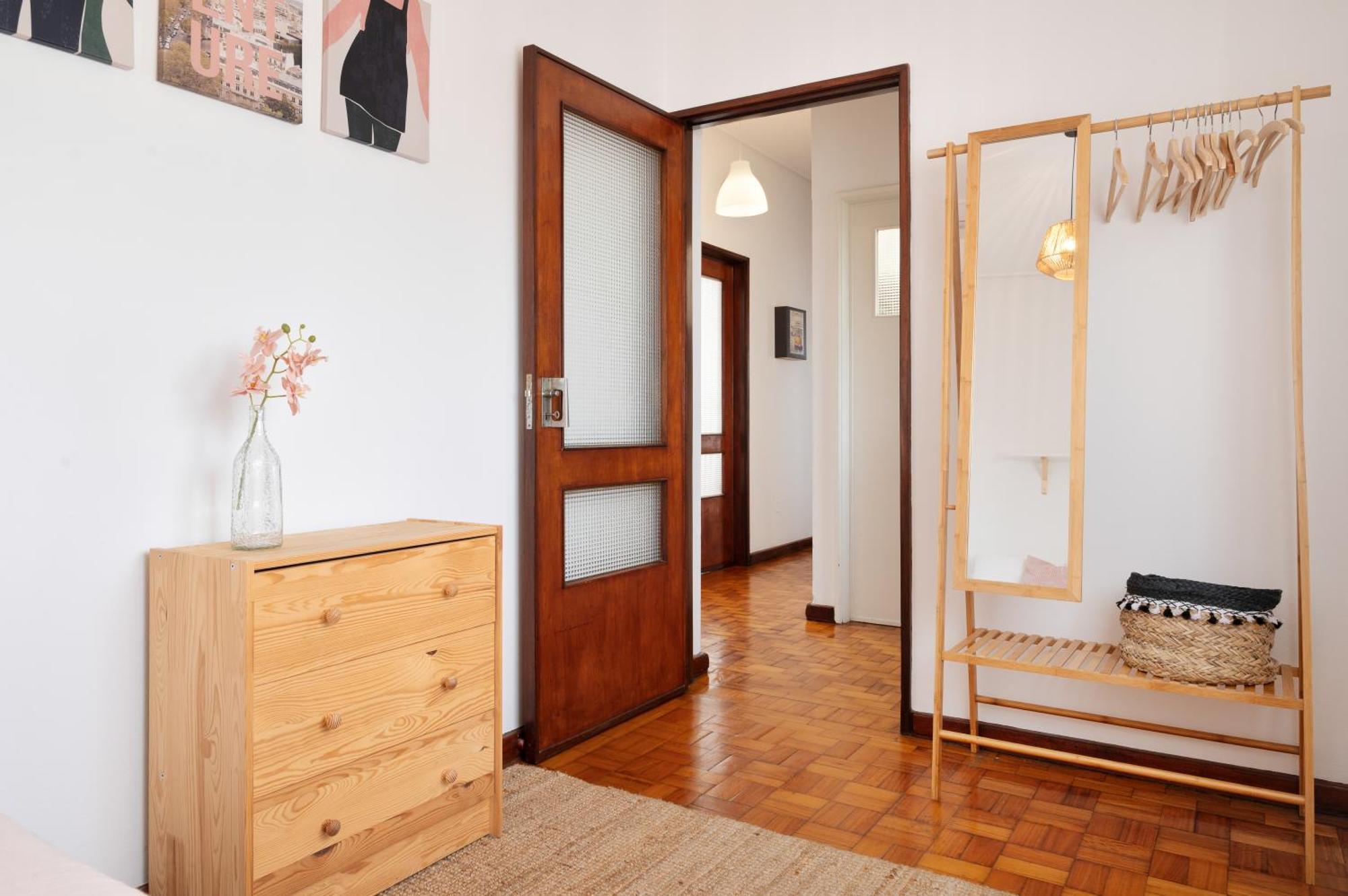 ! Luminous 2Br Top Floor ! Praca Da Republica Porto Eksteriør billede